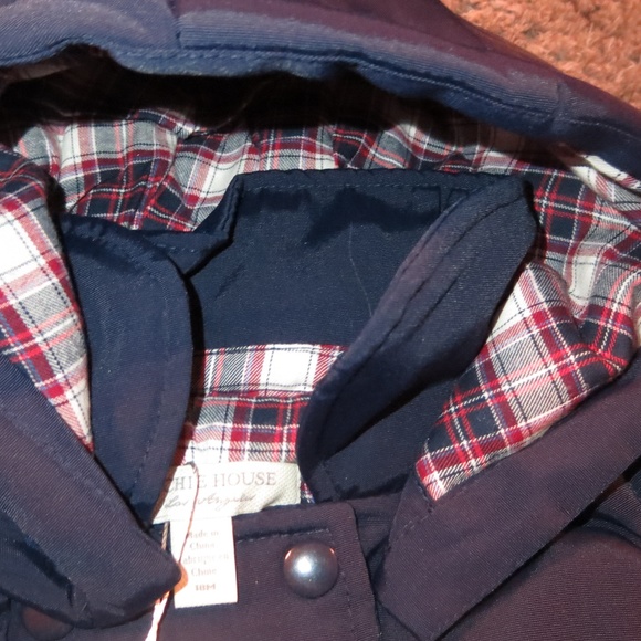 Girls Coat - Picture 3 of 8